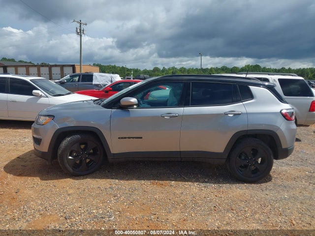 3C4NJCBB1MT539111 Jeep Compass Altitude Fwd
