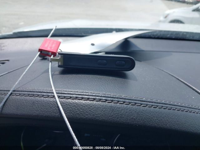 JA4AZ3A3XKZ005817 Mitsubishi Outlander Es