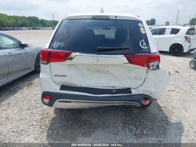 JA4AZ3A3XKZ005817 Mitsubishi Outlander Es