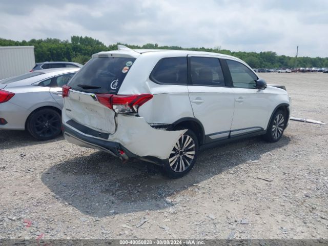 JA4AZ3A3XKZ005817 Mitsubishi Outlander Es