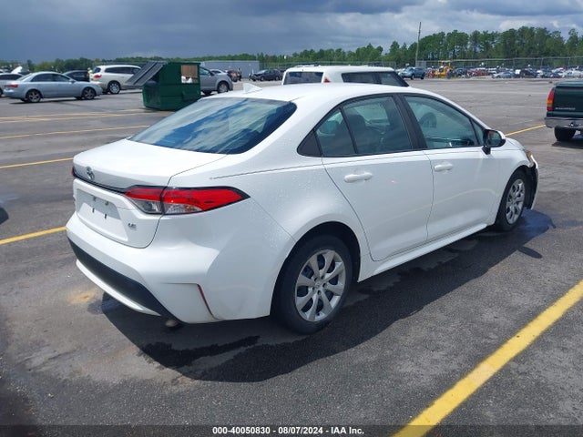 Toyota COROLLA LE 2021 5YFEPMAE8MP156172 Image 4