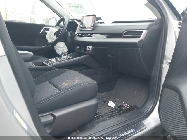 2022 MITSUBISHI OUTLANDER JA4J4TA89NZ019853 Photo 4