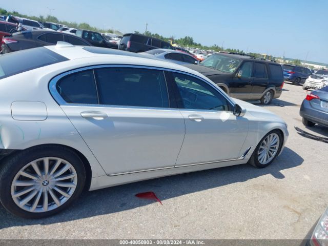 WBA7E2C55JG743083 BMW 740I
