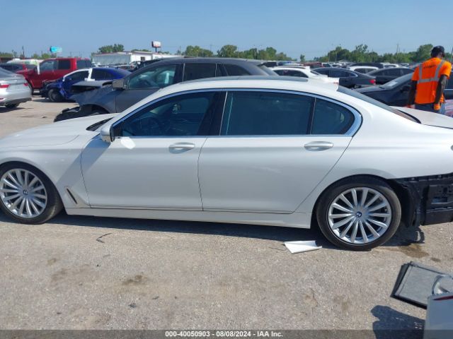 WBA7E2C55JG743083 BMW 740I
