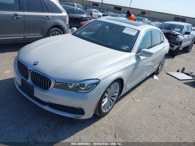 WBA7E2C55JG743083 BMW 740I