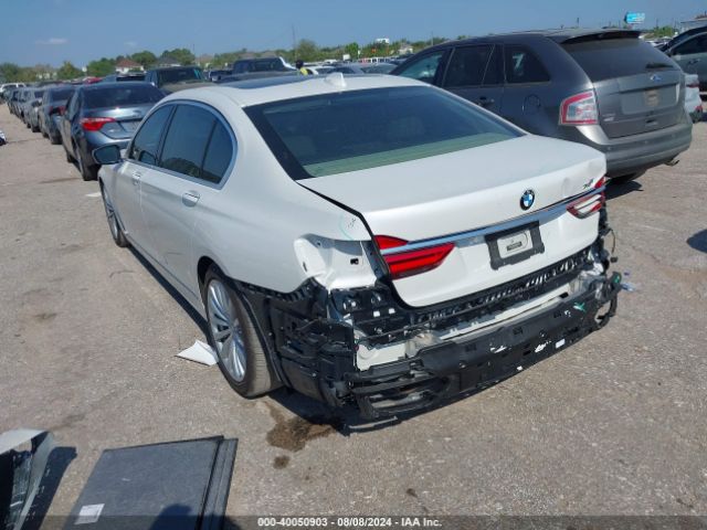 WBA7E2C55JG743083 BMW 740I
