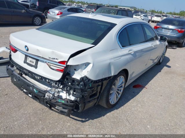 WBA7E2C55JG743083 BMW 740I