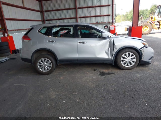 Nissan ROGUE S 2015 KNMAT2MV9FP537432 Image 13