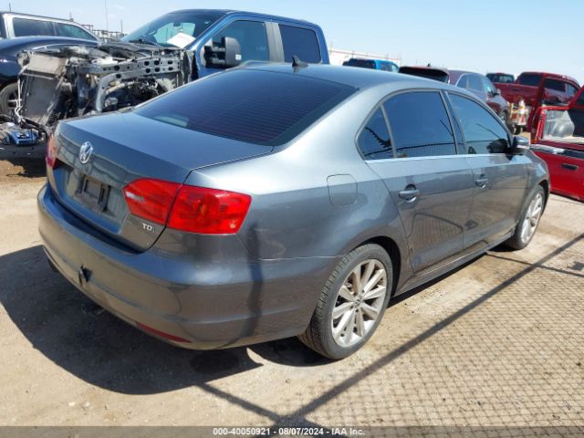 3VWLL7AJ3EM311265 Volkswagen Jetta 2.0l Tdi