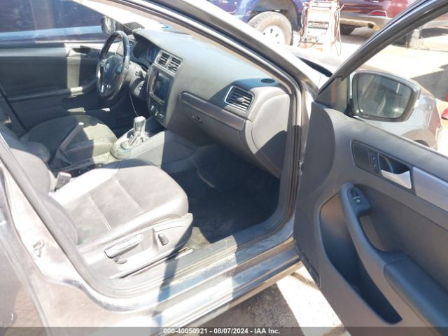 3VWLL7AJ3EM311265 Volkswagen Jetta 2.0l Tdi