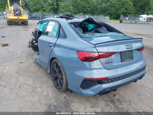 2023 AUDI RS 3 WUAG4DGY6PA905324 Photo 2
