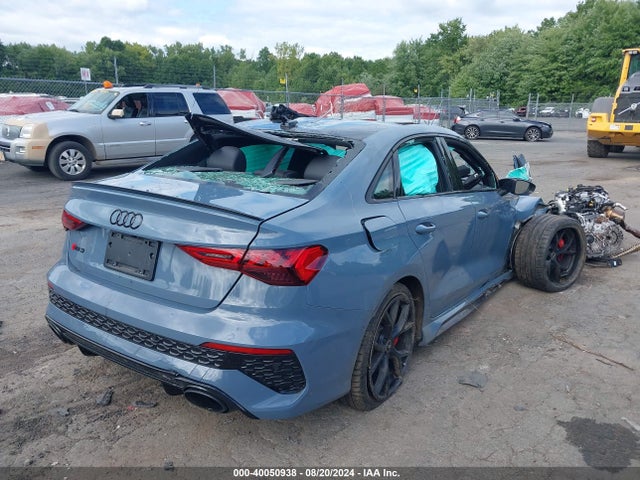 2023 AUDI RS 3 WUAG4DGY6PA905324 Photo 3