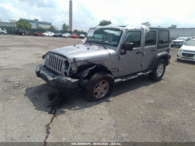 1C4BJWDG8GL158448 Jeep Wrangler Unlimited Sport