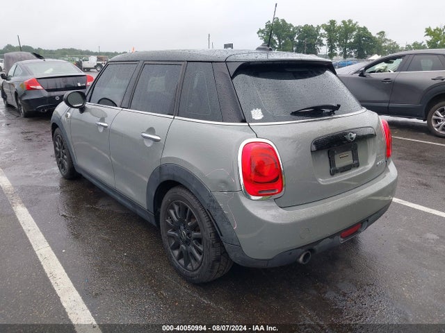 2016 MINI HARDTOP WMWXU1C56G2D08336 Photo 2