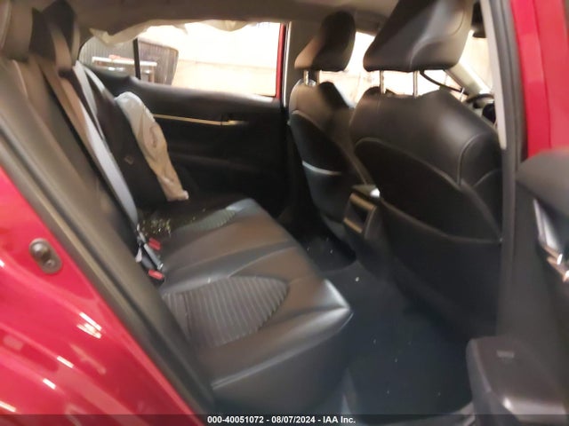 4T1G11AK2MU412674 Toyota CAMRY SE