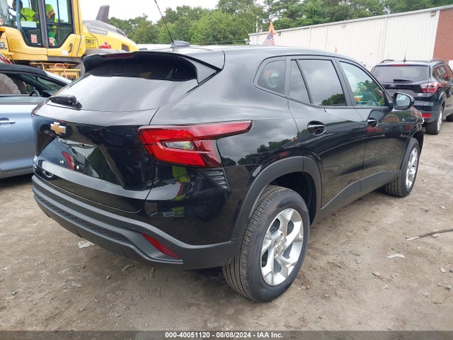 Chevrolet Trax Fwd Ls 2025 KL77LFEP8SC026567 Image 4
