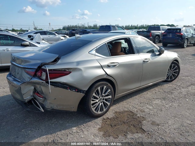 58ADZ1B18MU103950 Lexus ES 350