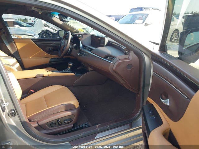 58ADZ1B18MU103950 Lexus ES 350