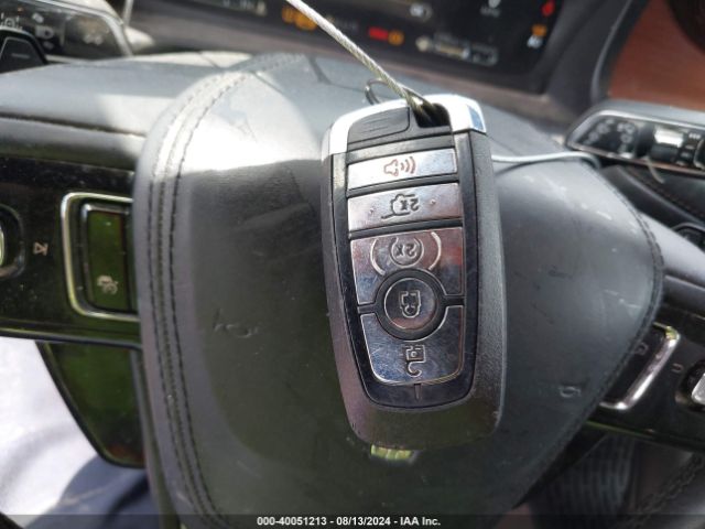 5LM5J7XC4LGL19935 Lincoln Aviator Reserve