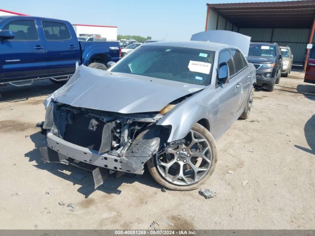 2C3CCABG3JH214230 Chrysler 300 300s