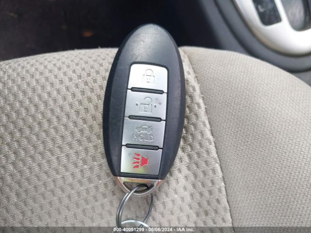 3N1CN7AP1HL855858 Nissan Versa 1.6 Sl