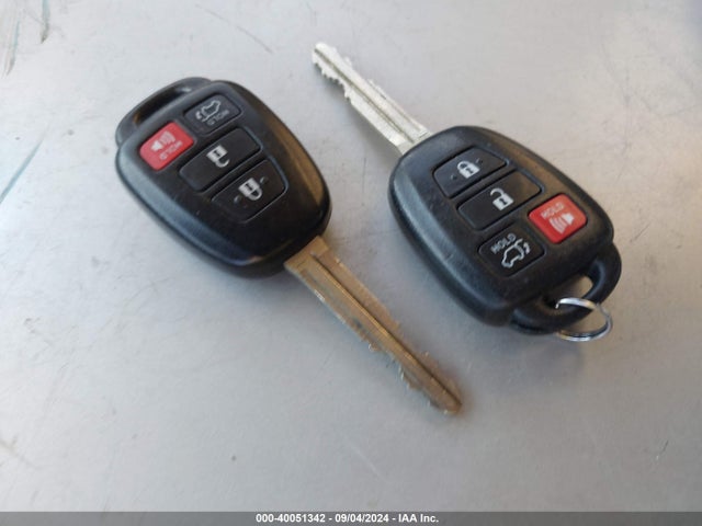 Toyota Rav4 Xle 2016 2T3RFREV4GW444521 Image 11