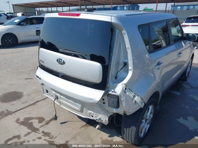 KNDJN2A23H7465554 KIA Soul