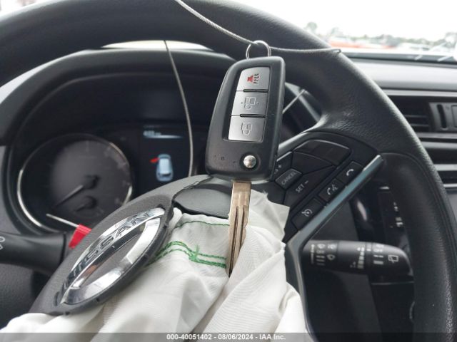 JN8AT2MV9HW002954 Nissan ROGUE S
