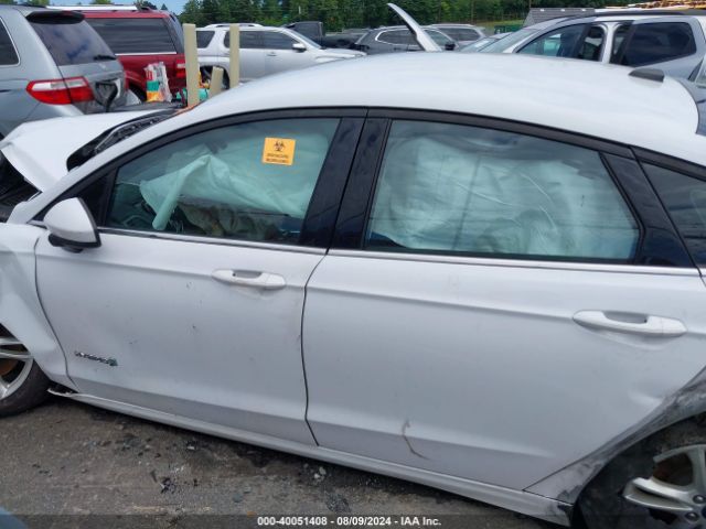 3FA6P0LU0JR193827 Ford Fusion Hybrid Se