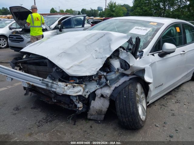 3FA6P0LU0JR193827 Ford Fusion Hybrid Se