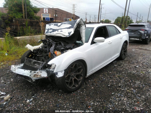 2C3CCABGXGH269265 Chrysler 300 300s Alloy Edition