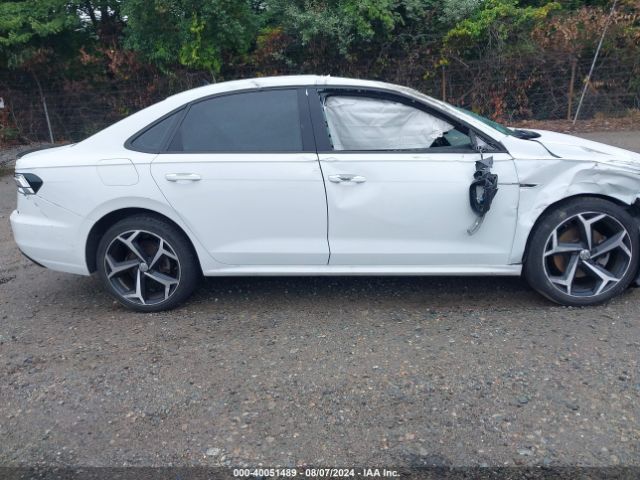 1VWMA7A3XNC003507 Volkswagen Passat 2.0t R-line