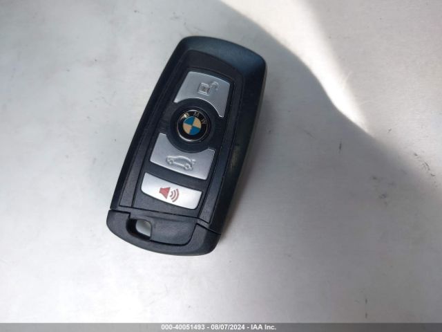 WBA8A3C50JA489694 BMW 320i Xdrive