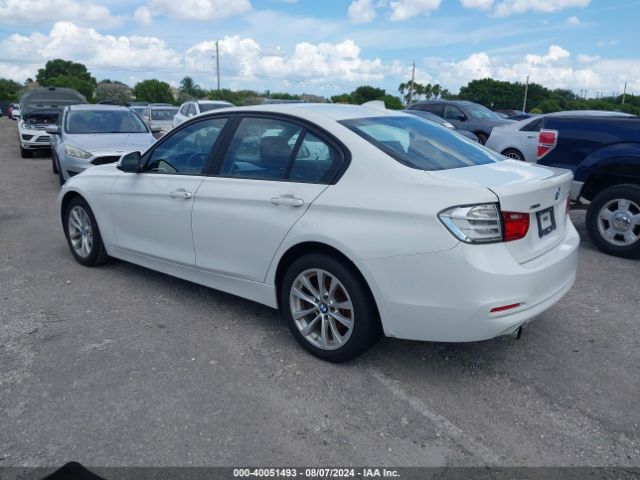 WBA8A3C50JA489694 BMW 320i Xdrive