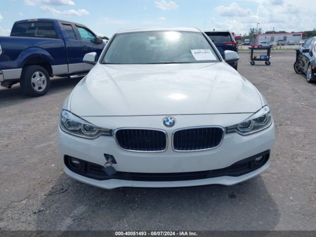 WBA8A3C50JA489694 BMW 320i Xdrive