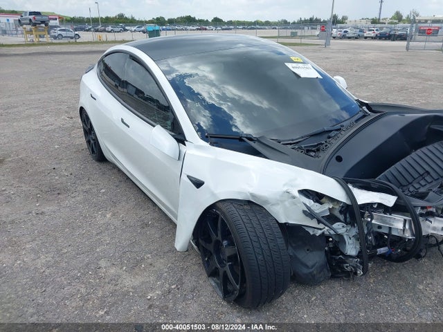 2021 TESLA MODEL 3 5YJ3E1EB8MF872819 Photo 0