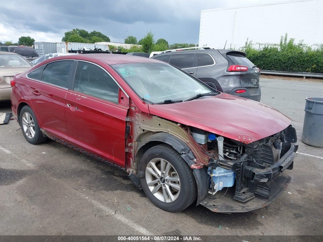 Hyundai SONATA SE 2016 5NPE24AF3GH409312 Image 1