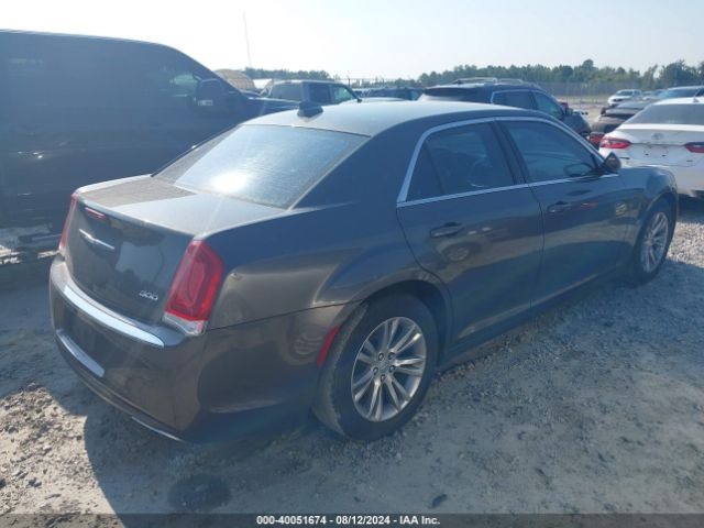 2C3CCAAG6GH295928 Chrysler 300 Limited