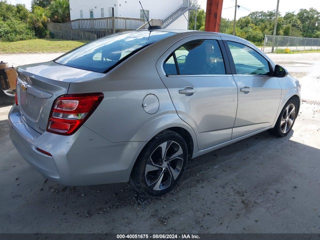 Chevrolet Sonic Premier Auto 2017 1G1JF5SBXH4133988 Image 4