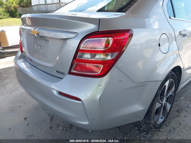 Chevrolet Sonic Premier Auto 2017 1G1JF5SBXH4133988 Image 6
