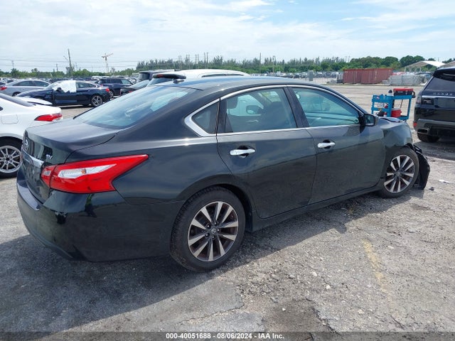 Nissan Altima 2.5 Sv 2017 1N4AL3AP4HC225613 Image 4