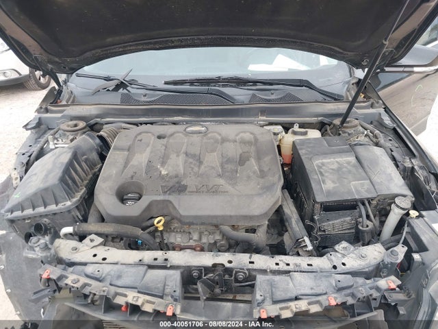 Chevrolet IMPALA 1LT 2018 1G1105S30JU142800 Image 10