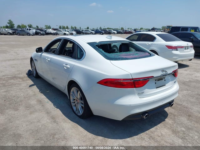 SAJBE4BV4GCY16195 Jaguar Xf 35t Prestige