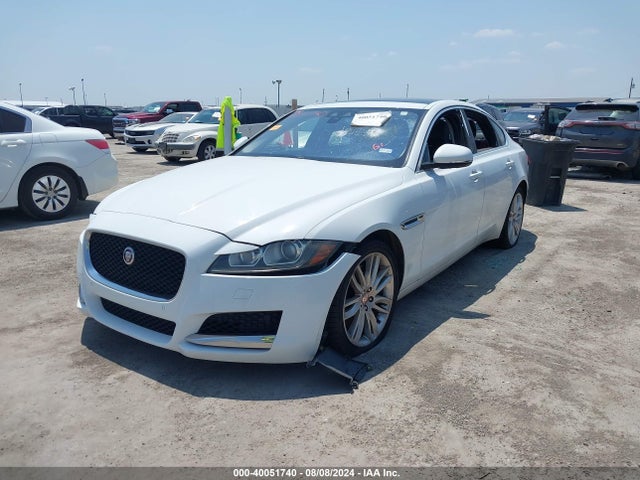 2016 JAGUAR XF SAJBE4BV4GCY16195 Photo 1