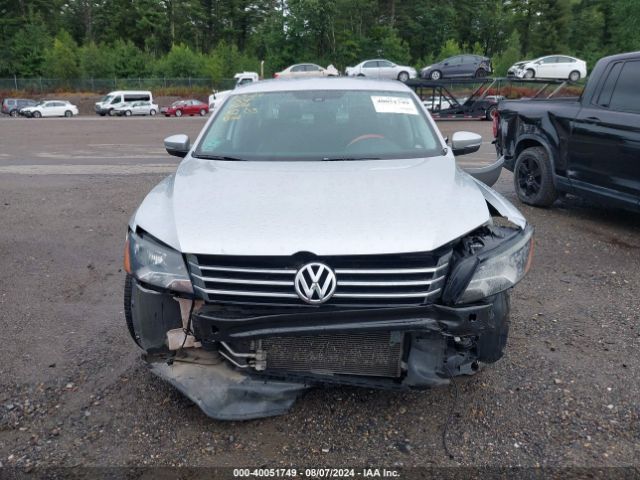 1VWAT7A35FC075696 Volkswagen Passat 1.8t Limited Edition