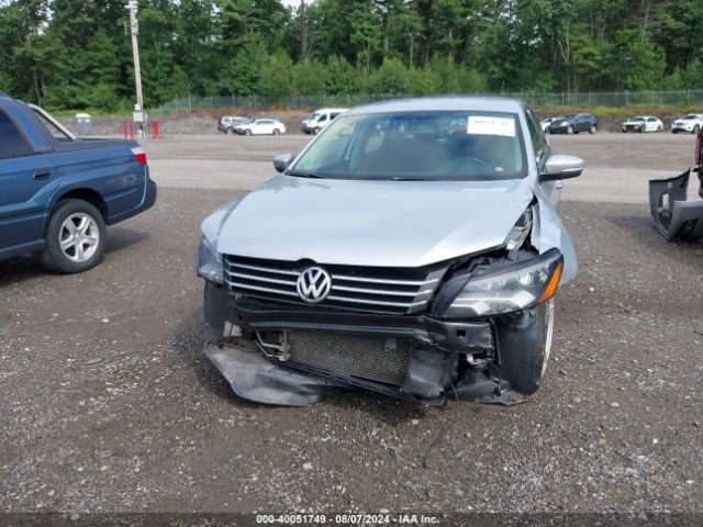 1VWAT7A35FC075696 Volkswagen Passat 1.8t Limited Edition