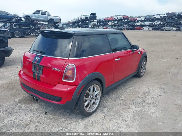 2010 MINI COOPER S WMWMF7C57ATX44661 Photo 3