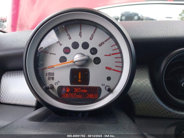 2010 MINI COOPER S WMWMF7C57ATX44661 Photo 6
