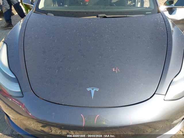 Tesla Model 3 Long Range/mid Range 2018 5YJ3E1EA8JF017718 Image 10