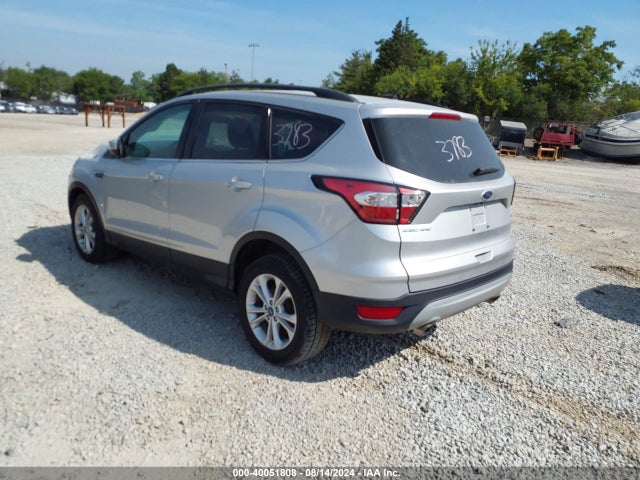 1FMCU0GD2JUA50205 Ford ESCAPE SE
